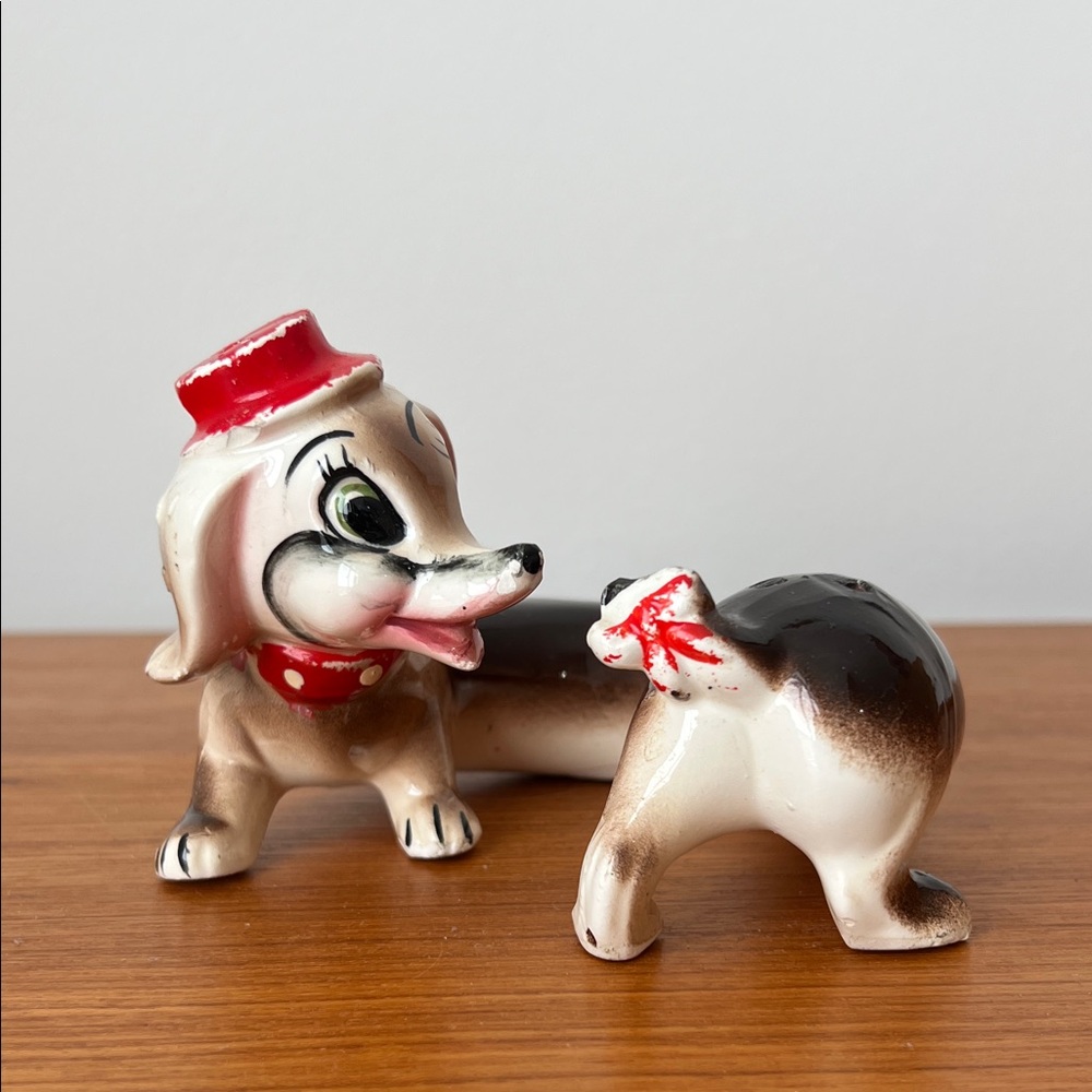 Vintage Hi Friend Weiner Dachshund Dog Hat Salt & Pepper Shakers